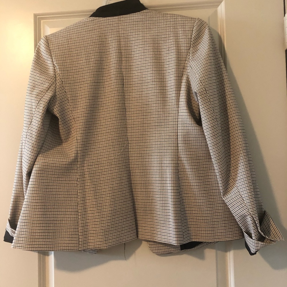 Nordstrom signature blazer!